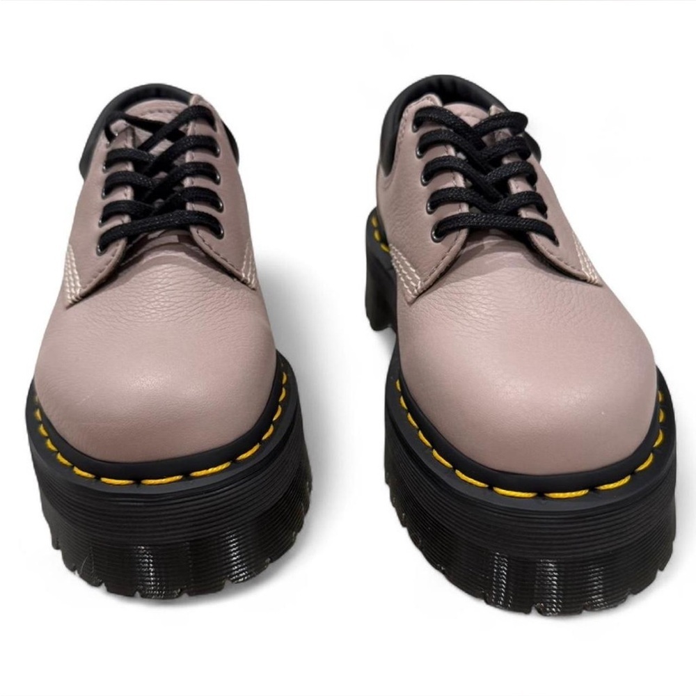 NEW Dr. Martens 8053 Pisa Leather Quad Platform Oxfords Lace-Up Vintage Taupe, 5 - Picture 3 of 10